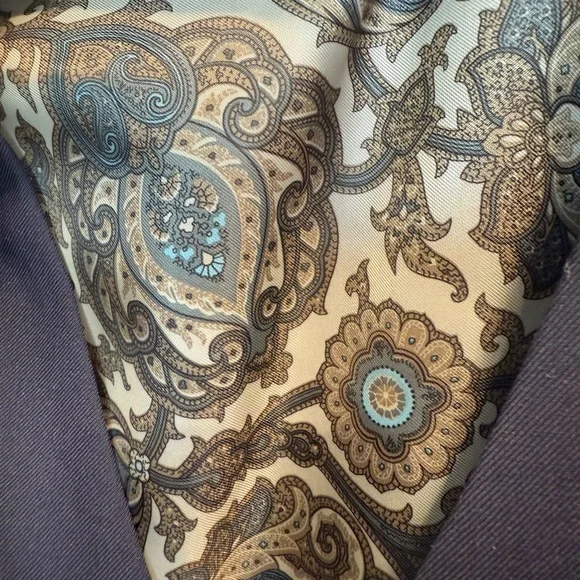 Bespoke Linen Navy Men's Three-Piece Suit